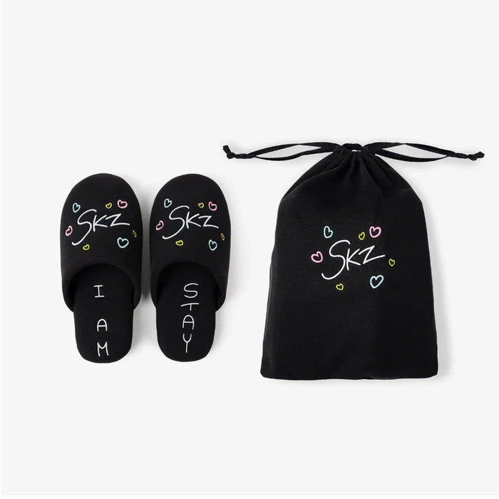 (PREORDER) STRAY KIDS - WORLD TOUR <DOMINATE JAPAN> OFFICIAL MD - ROOM SHOES WITH POUCH (HAN)